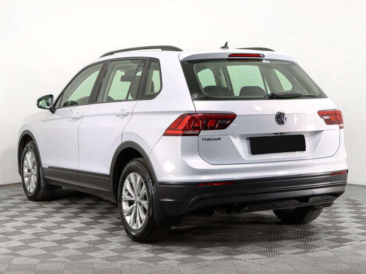 Купить Volkswagen Tiguan с пробегом. Фото: #6