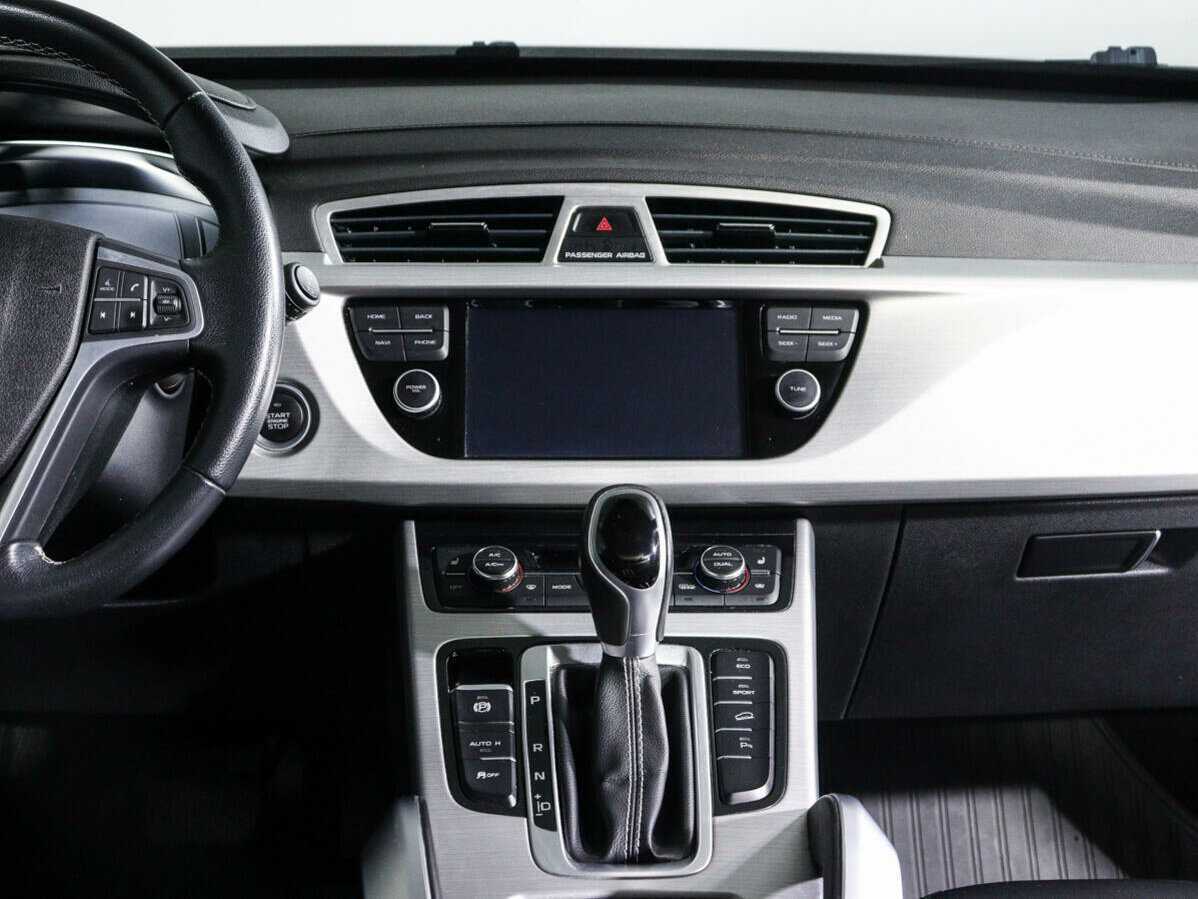 Купить Geely Atlas с пробегом. Фото: #10