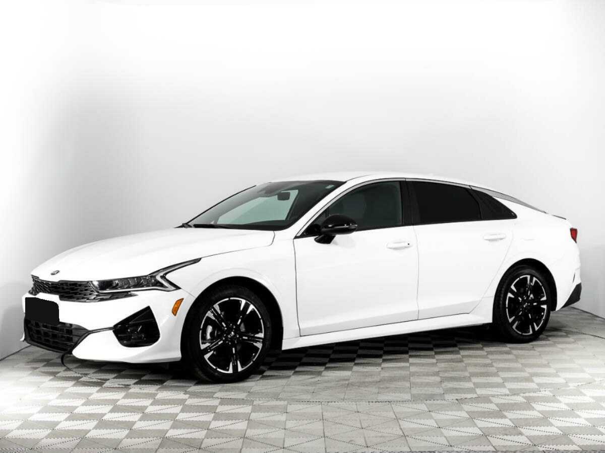Купить Kia K5 с пробегом. Посмотреть фото