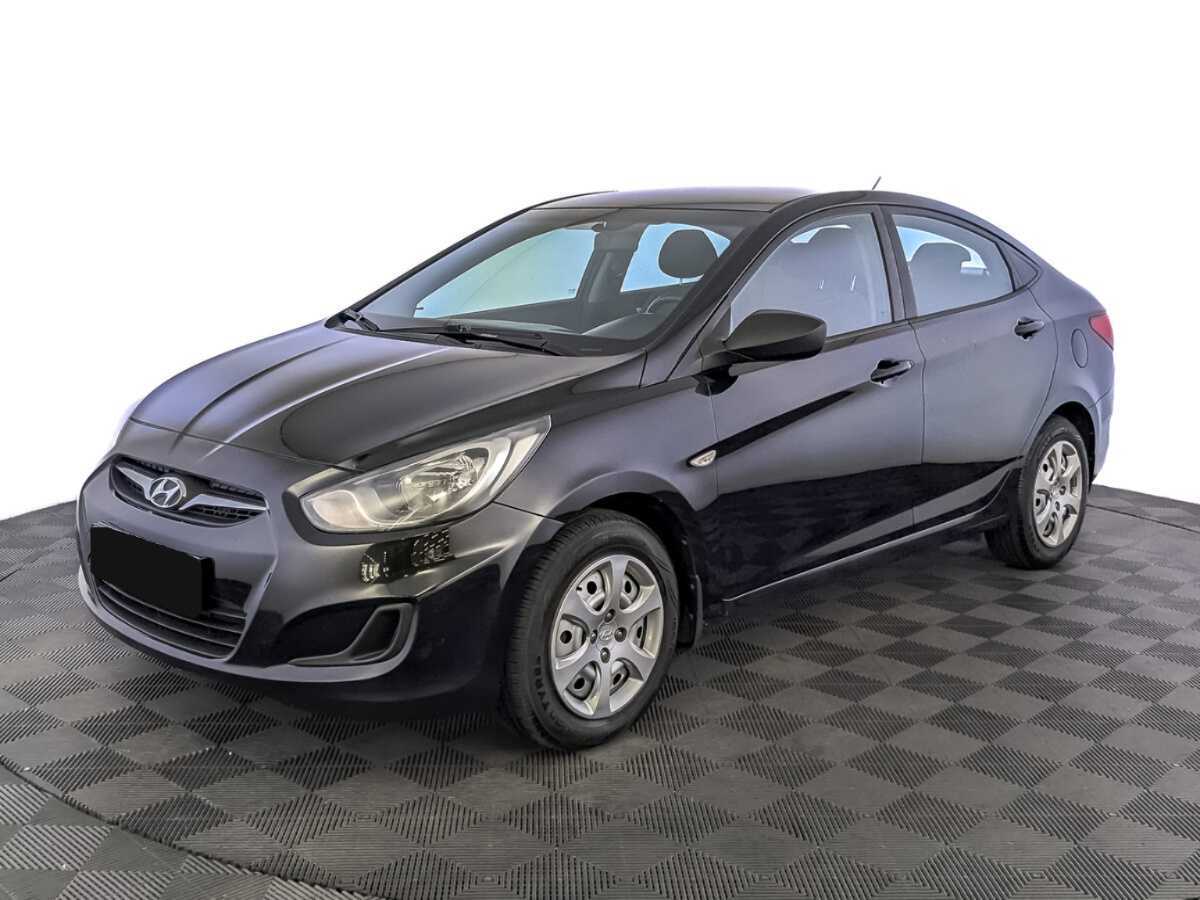 Купить Hyundai Solaris с пробегом. Фото: #0