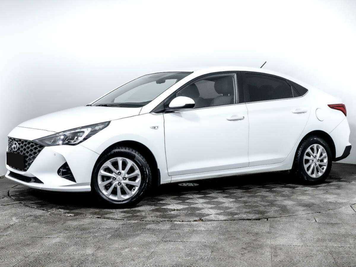 Купить Hyundai Solaris с пробегом. Посмотреть фото
