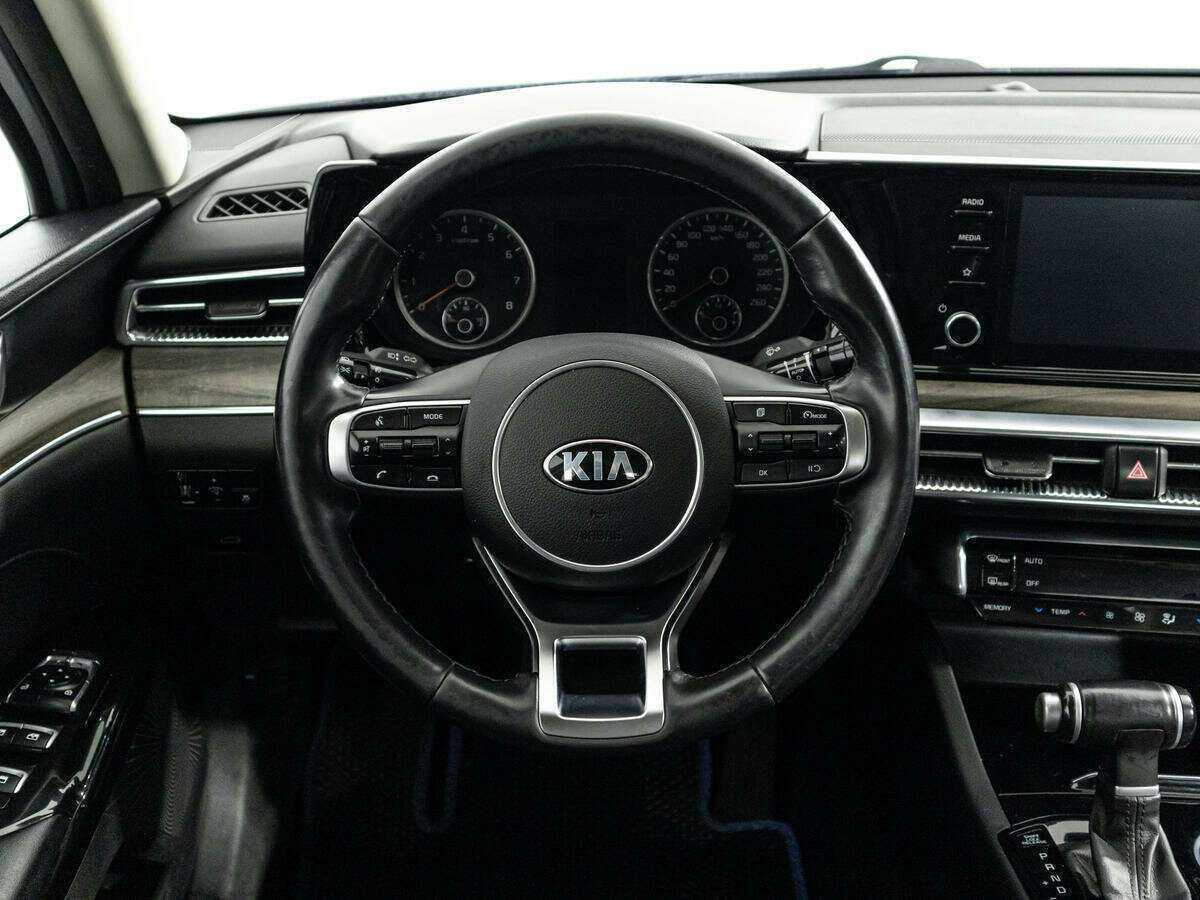 Купить Kia K5 с пробегом. Фото: #15