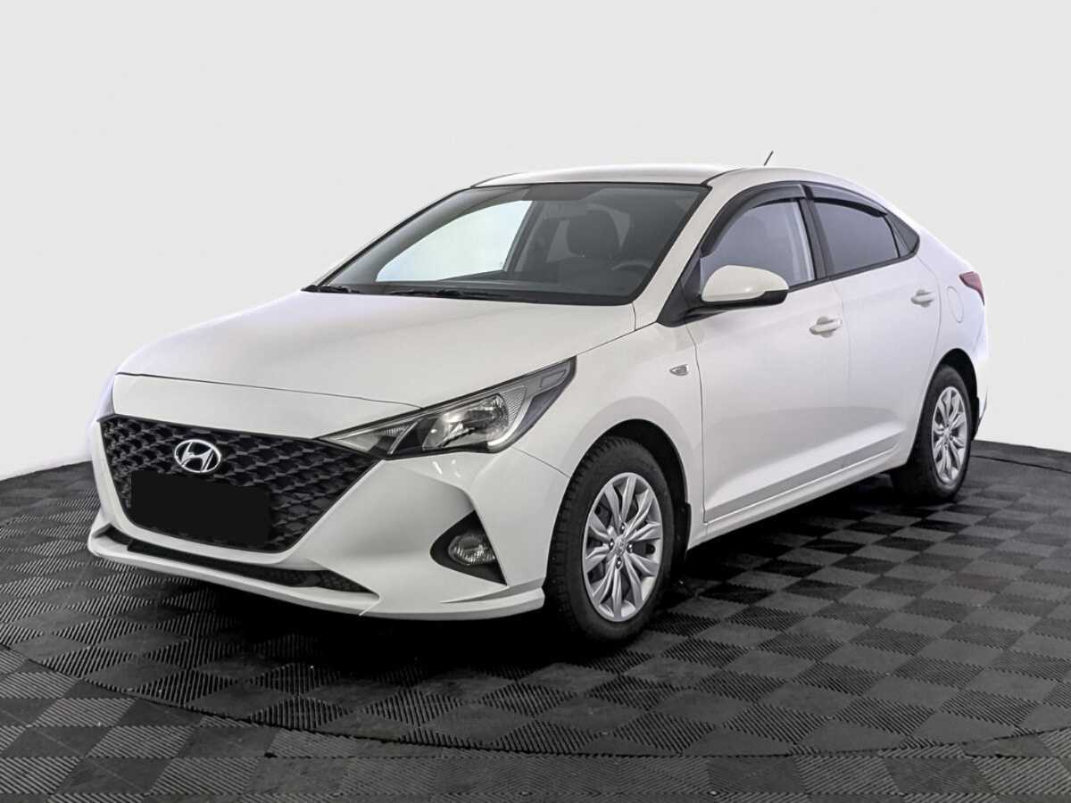 Купить Hyundai Solaris с пробегом. Фото: #0