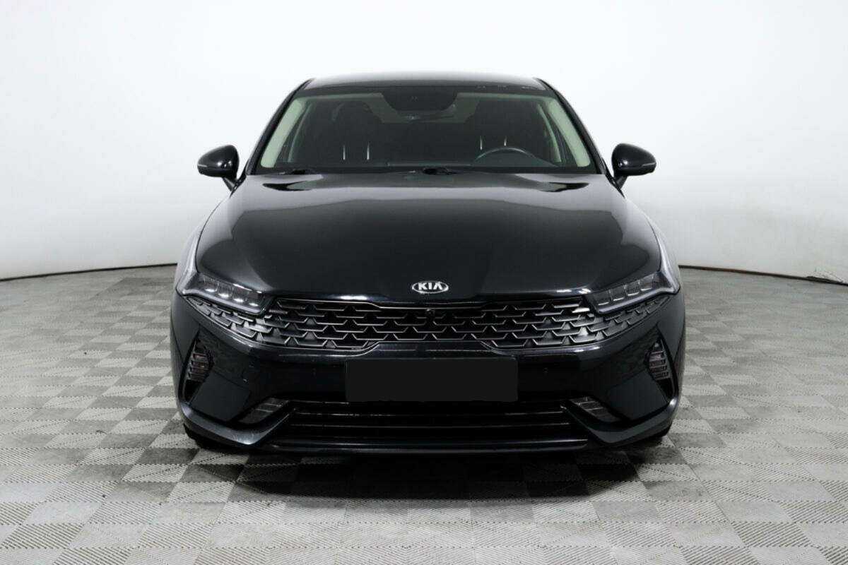 Купить Kia K5 с пробегом. Фото: #1