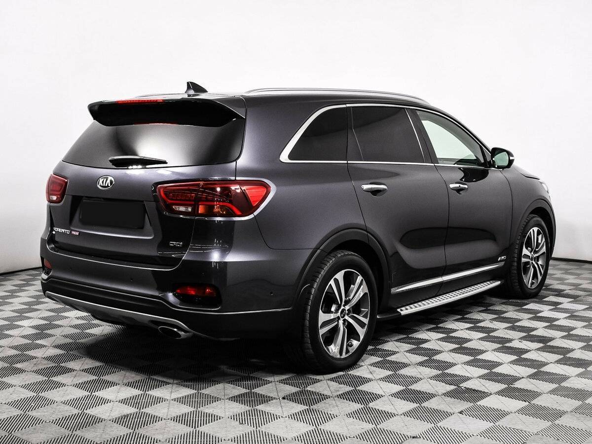 Купить Kia Sorento с пробегом. Фото: #4