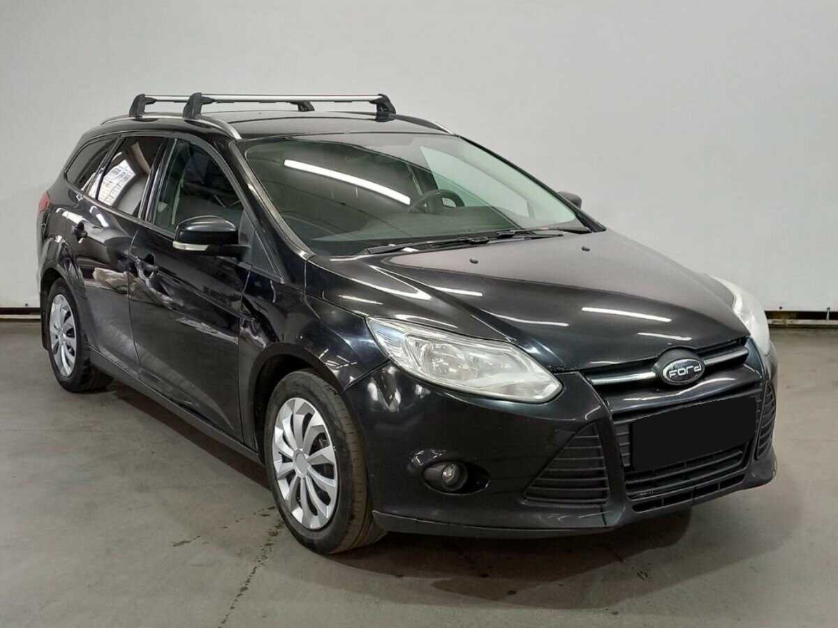 Купить Ford Focus с пробегом. Фото: #2