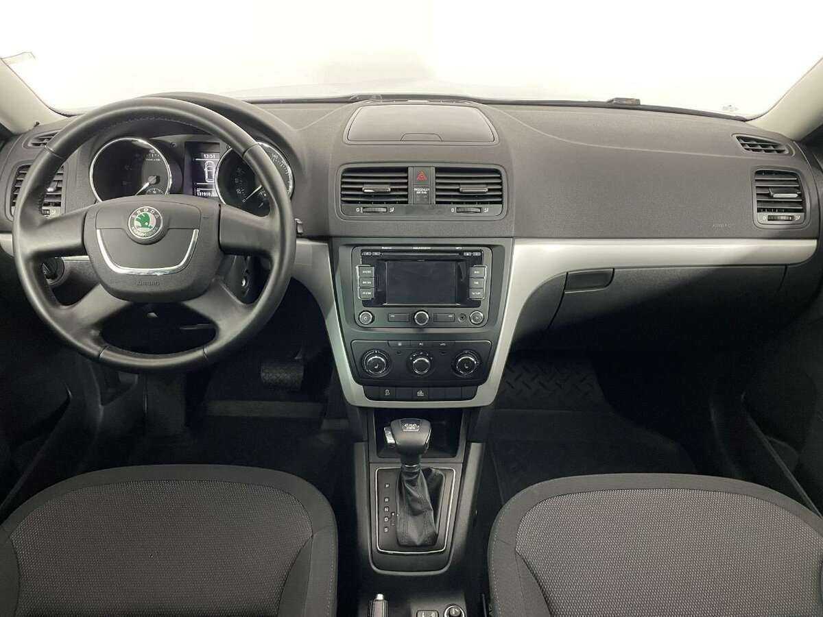 Купить Skoda Yeti с пробегом. Фото: #6