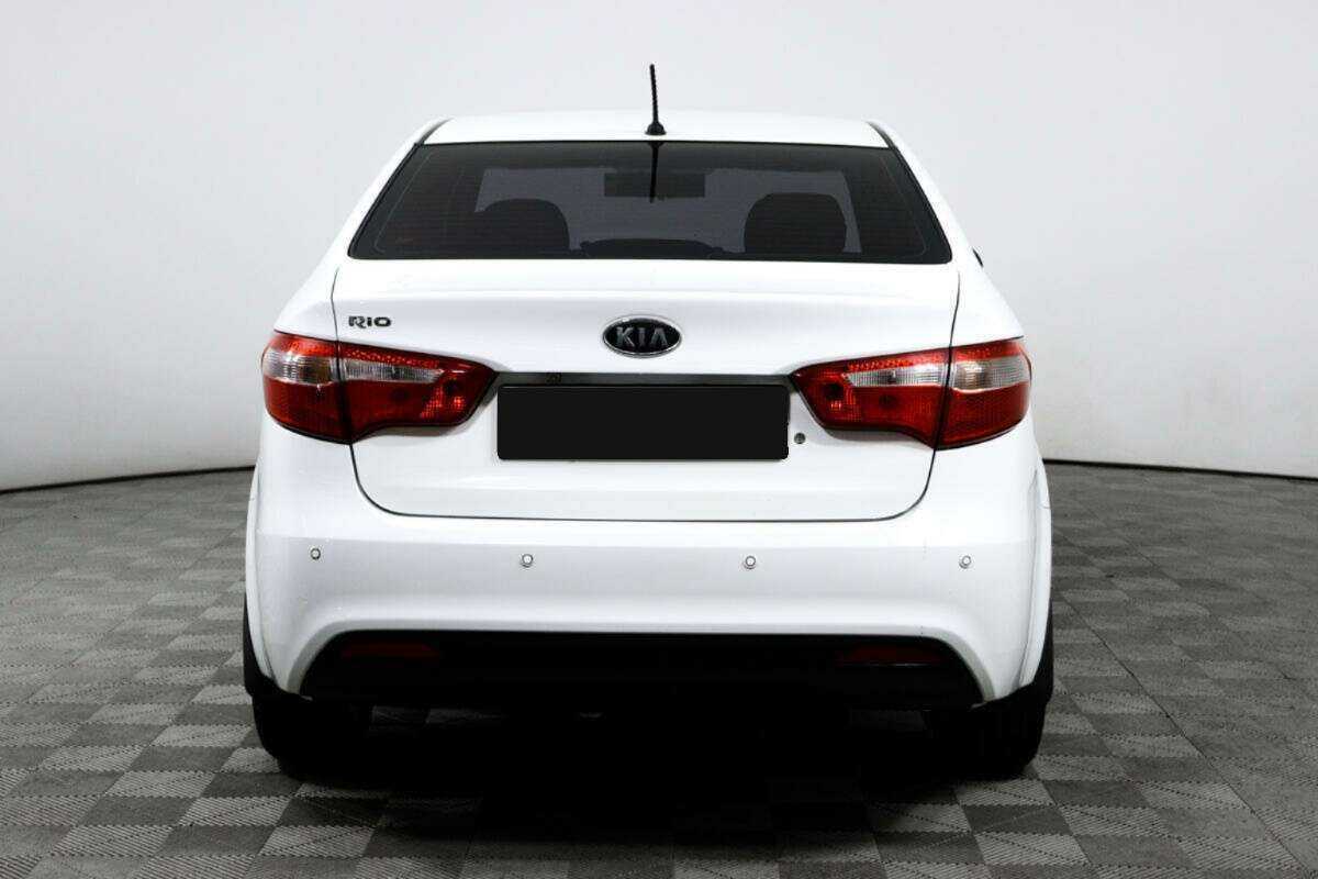 Купить Kia Rio с пробегом. Фото: #5
