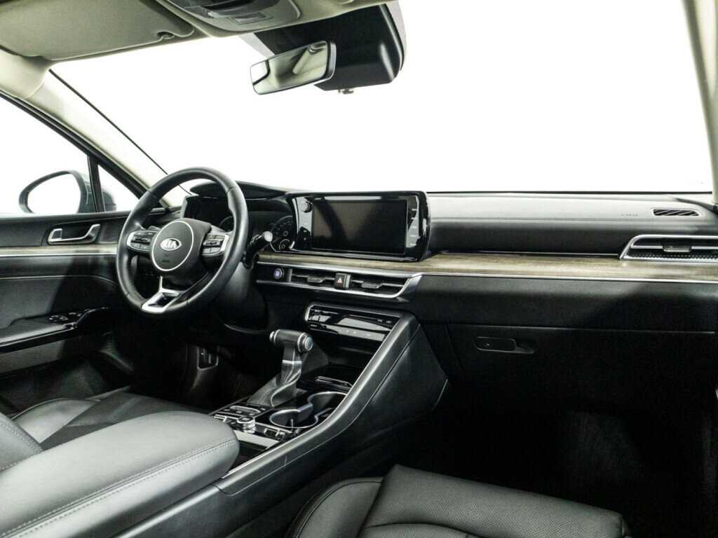 Купить Kia K5 с пробегом. Фото: #8