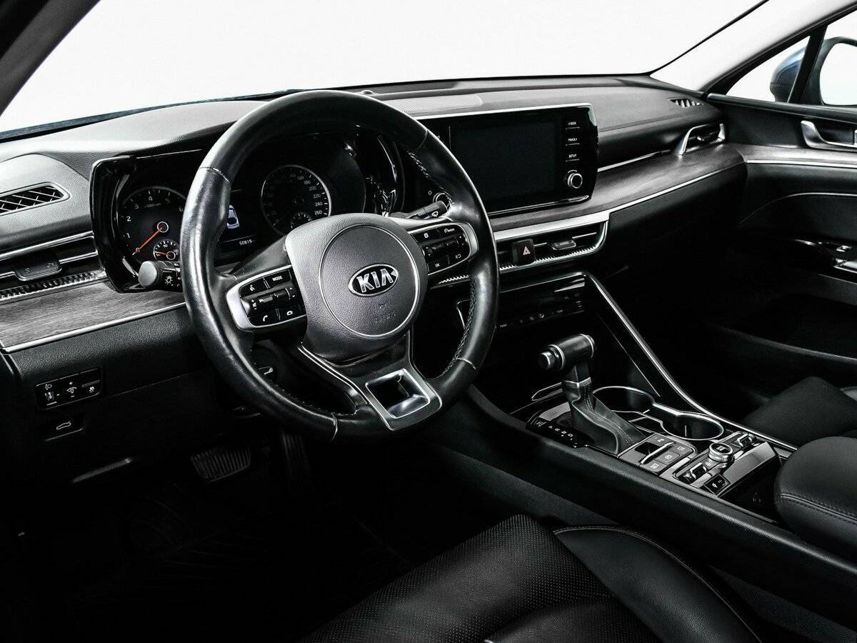 Купить Kia K5 с пробегом. Фото: #12