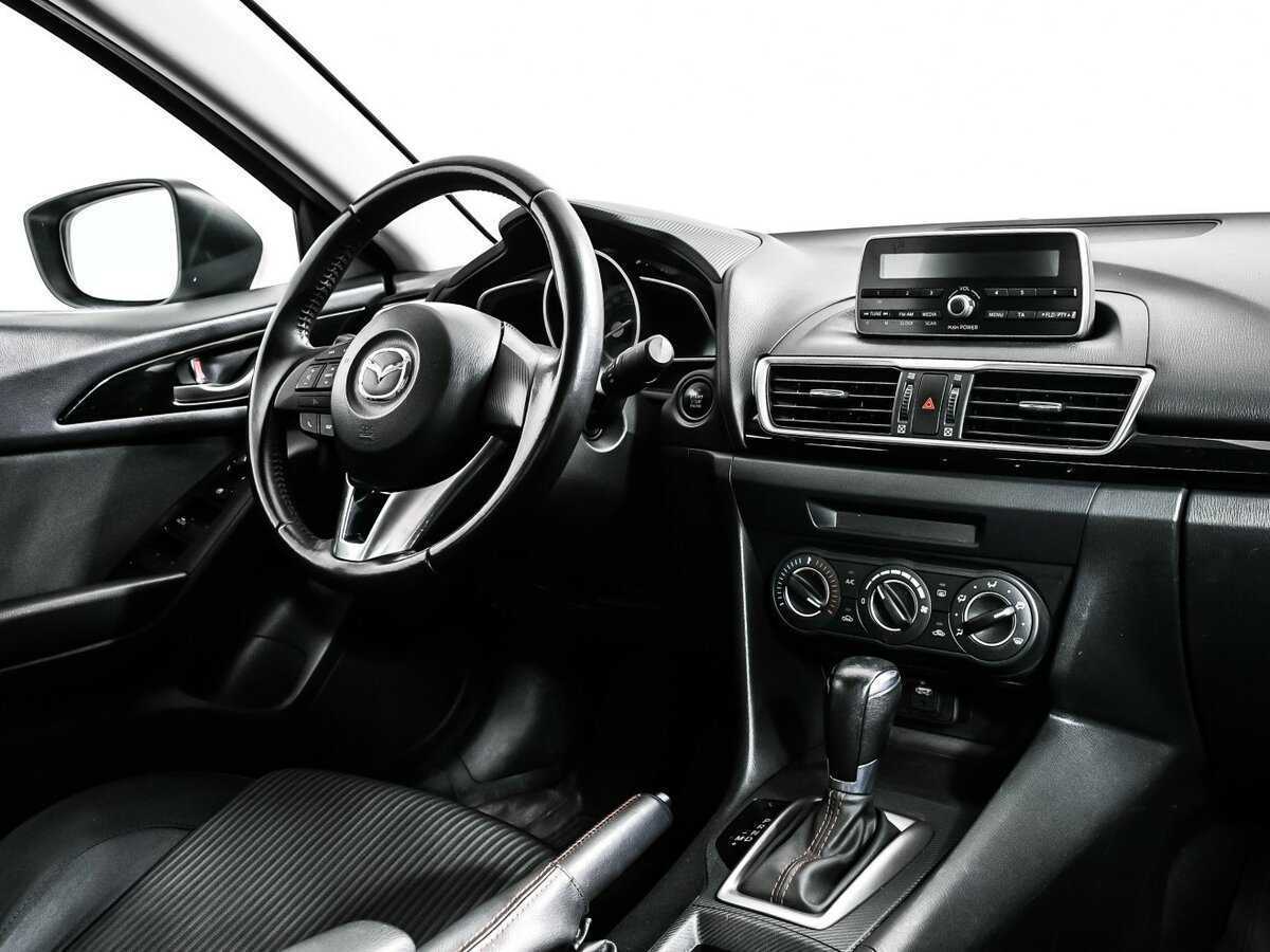 Купить Mazda 3 с пробегом. Фото: #8