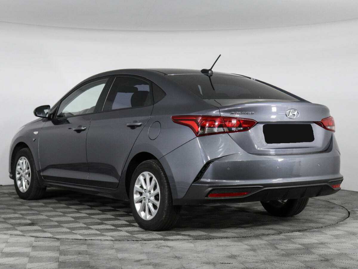 Купить Hyundai Solaris с пробегом. Фото: #4