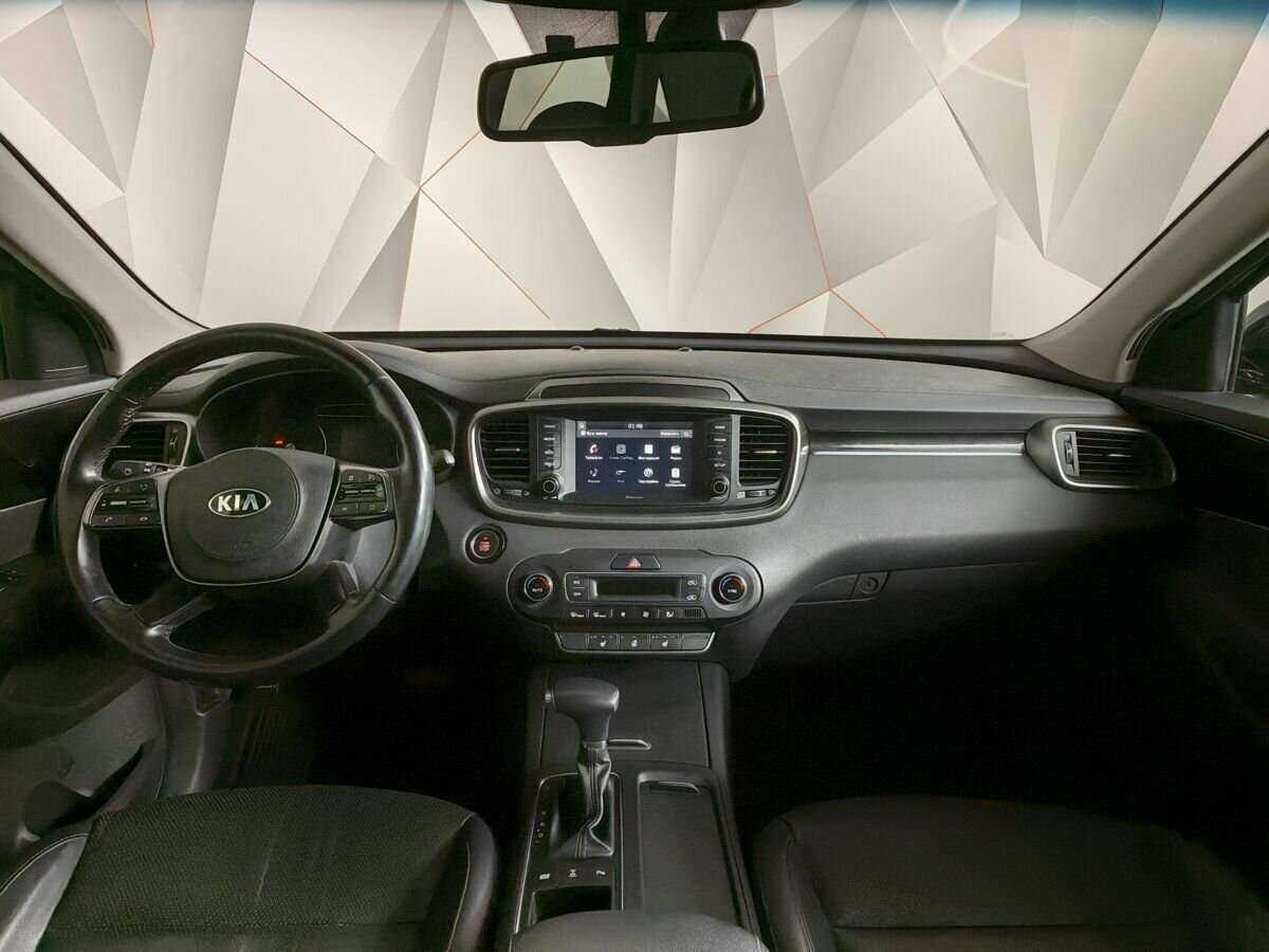 Купить Kia Sorento с пробегом. Фото: #9