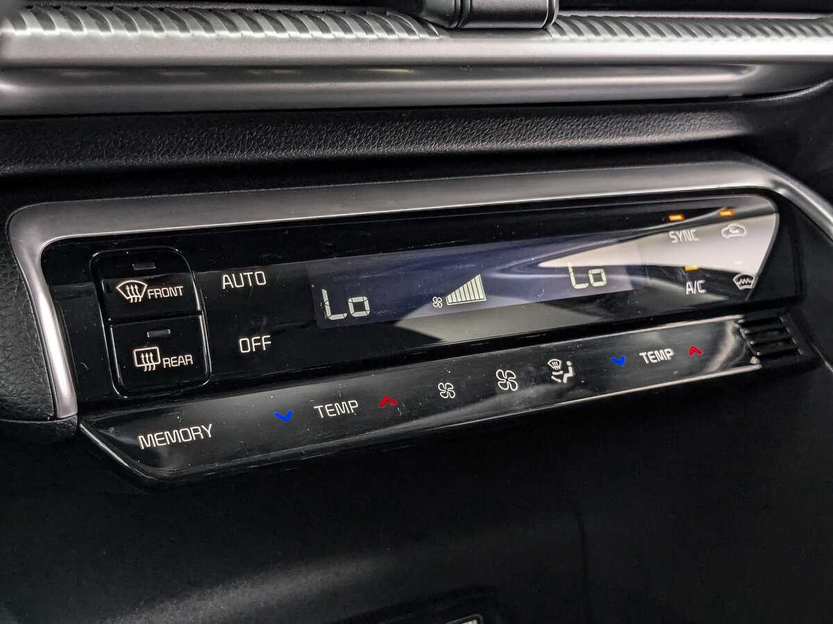 Купить Kia K5 с пробегом. Фото: #16