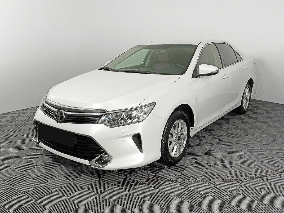 Купить Toyota Camry с пробегом. Посмотреть фото