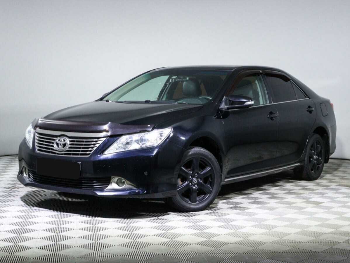 Купить Toyota Camry с пробегом. Посмотреть фото