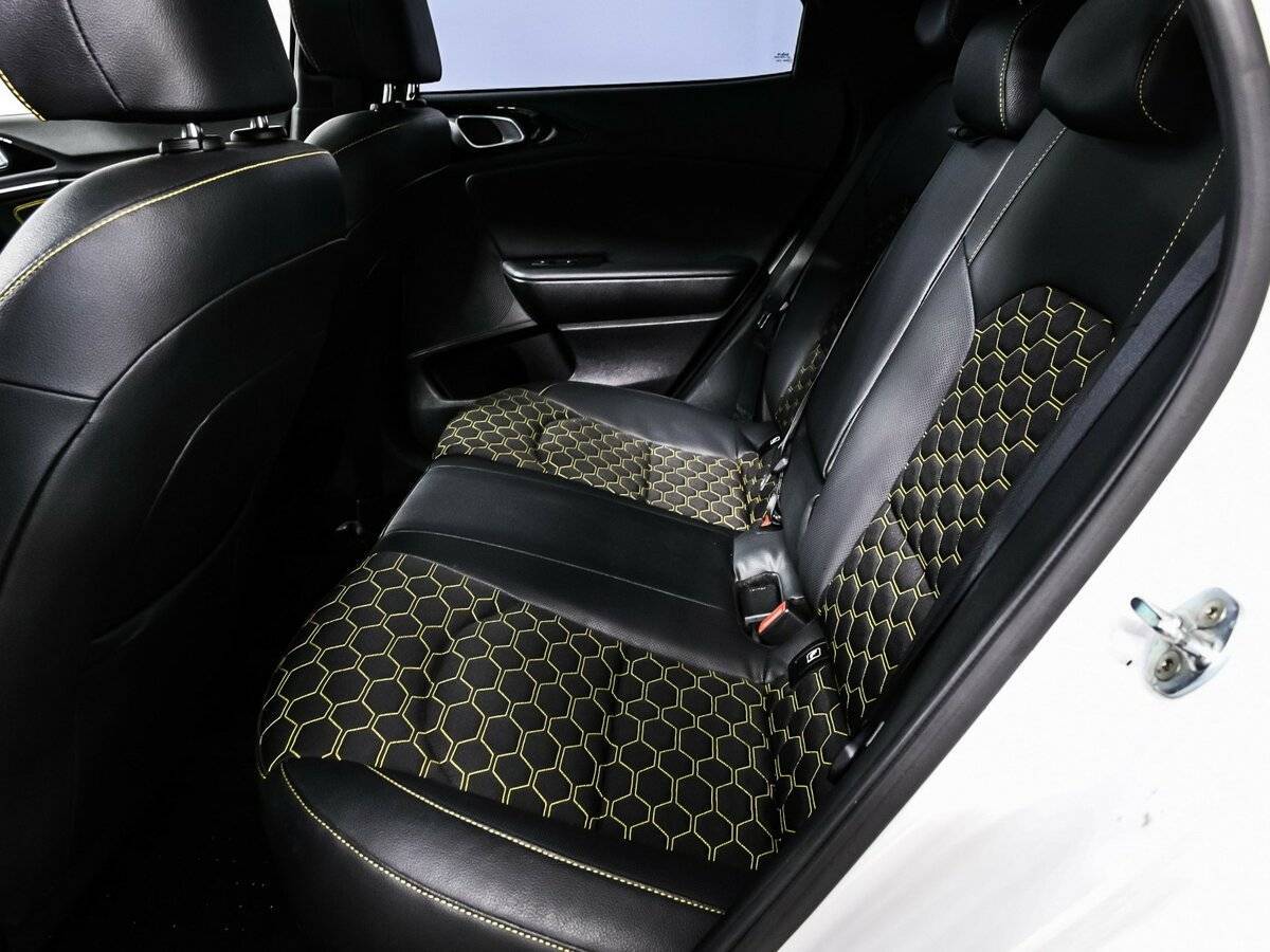 Купить Kia XCeed с пробегом. Фото: #13