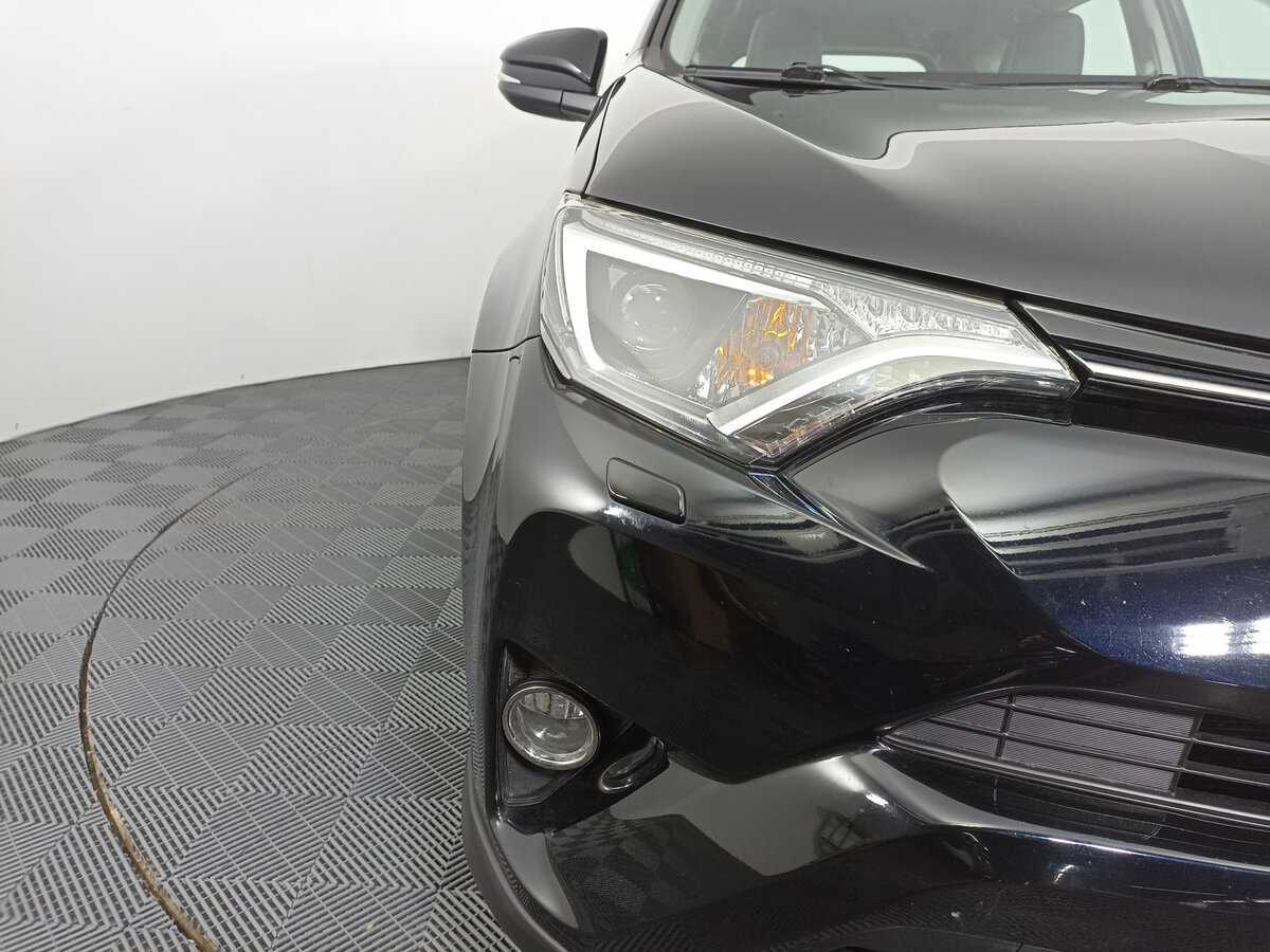 Купить Toyota RAV4 с пробегом. Фото: #16