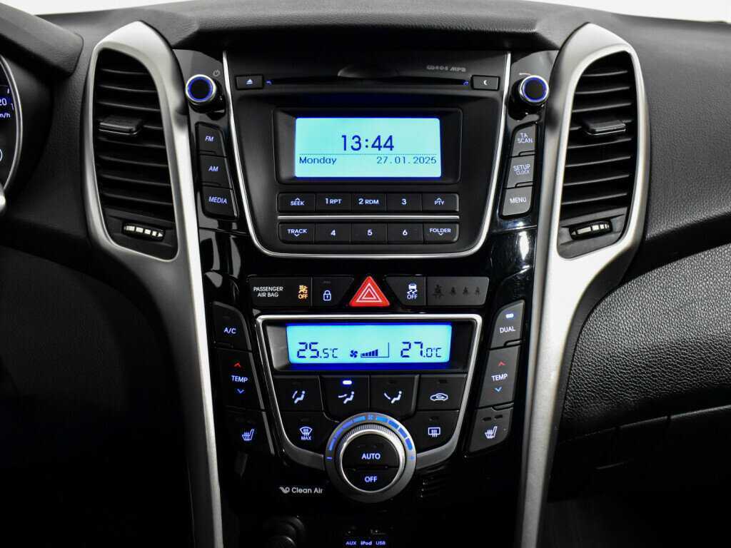 Купить Hyundai i30 с пробегом. Фото: #18