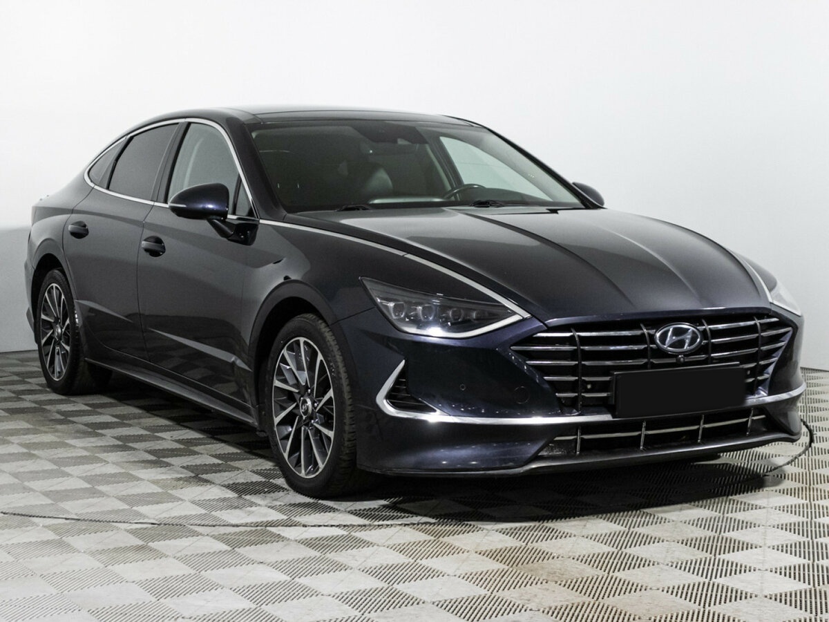 Купить Hyundai Sonata с пробегом. Фото: #2