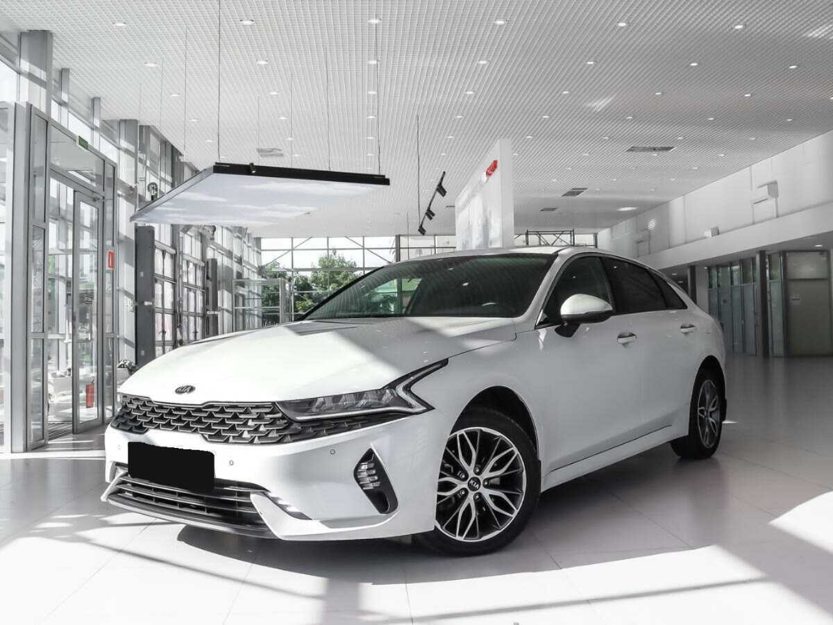 Купить Kia K5 с пробегом. Посмотреть фото