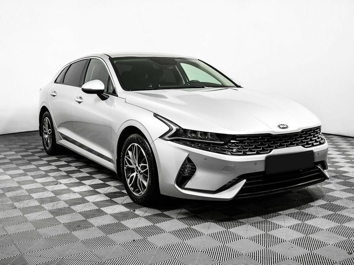 Купить Kia K5 с пробегом. Фото: #2