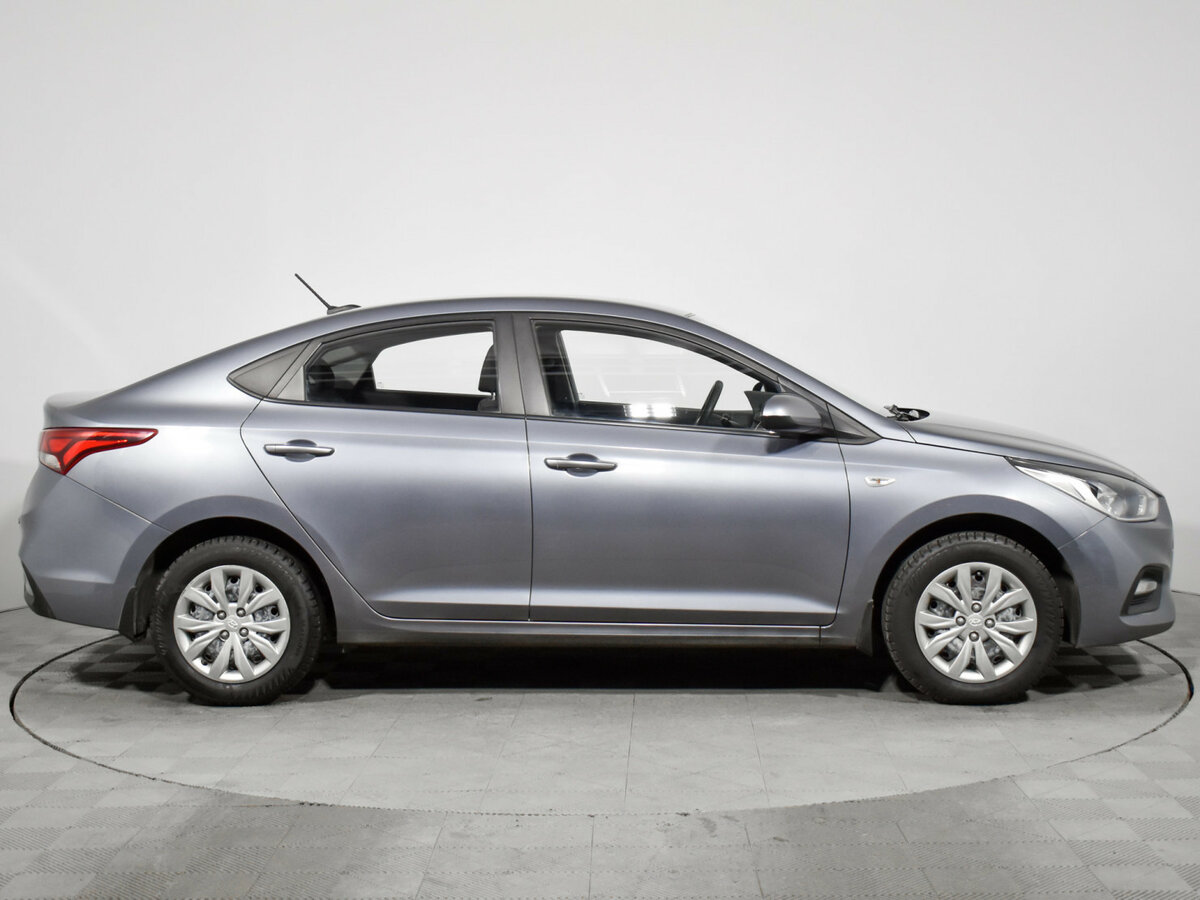 Купить Hyundai Solaris с пробегом. Фото: #3