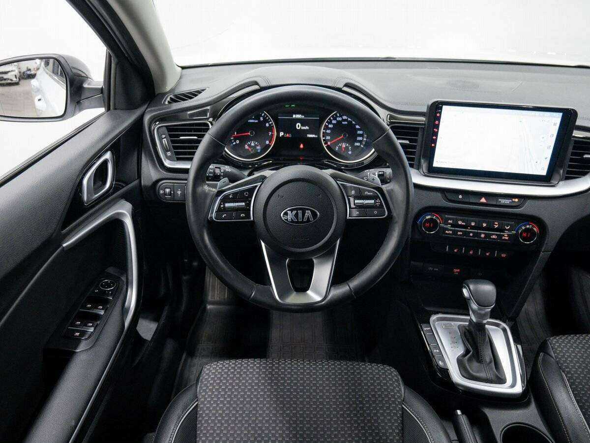 Купить Kia XCeed с пробегом. Фото: #10