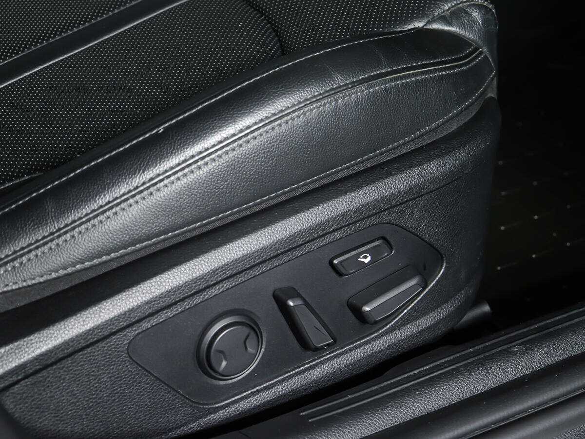 Купить Kia K5 с пробегом. Фото: #18