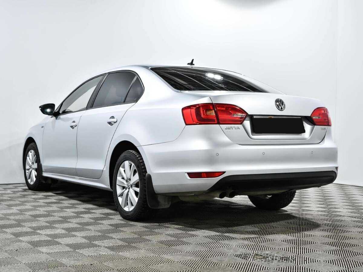 Купить Volkswagen Jetta с пробегом. Фото: #5
