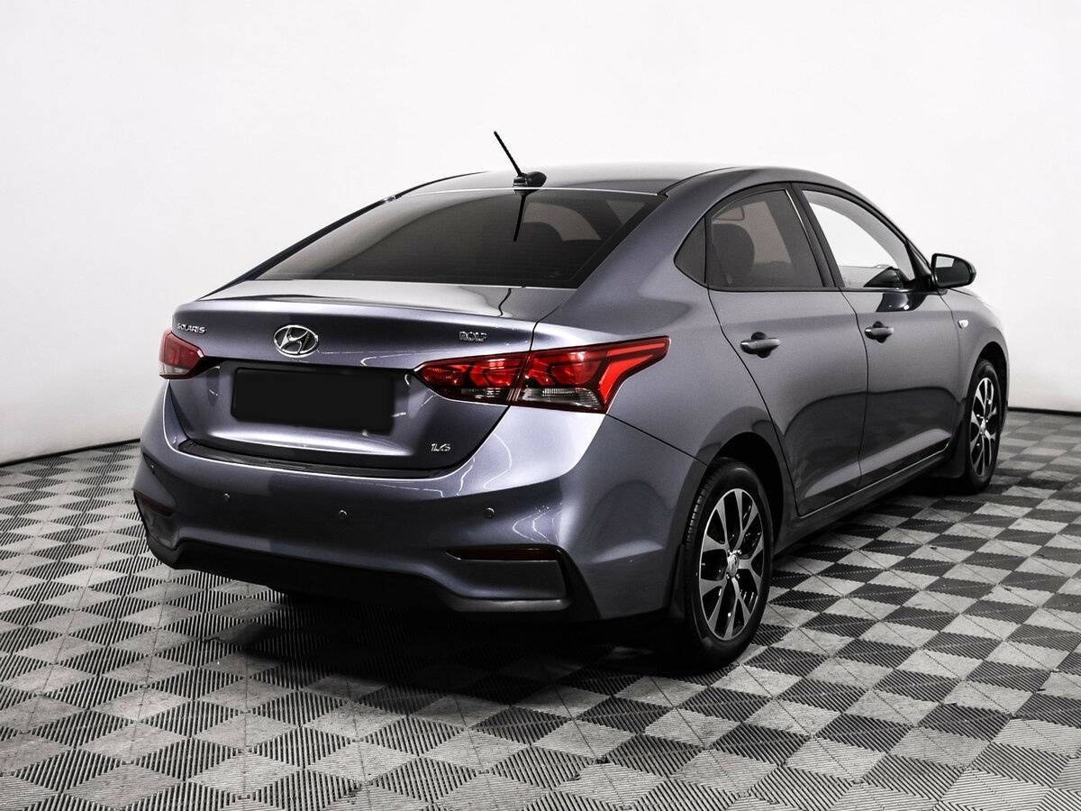 Купить Hyundai Solaris с пробегом. Фото: #4