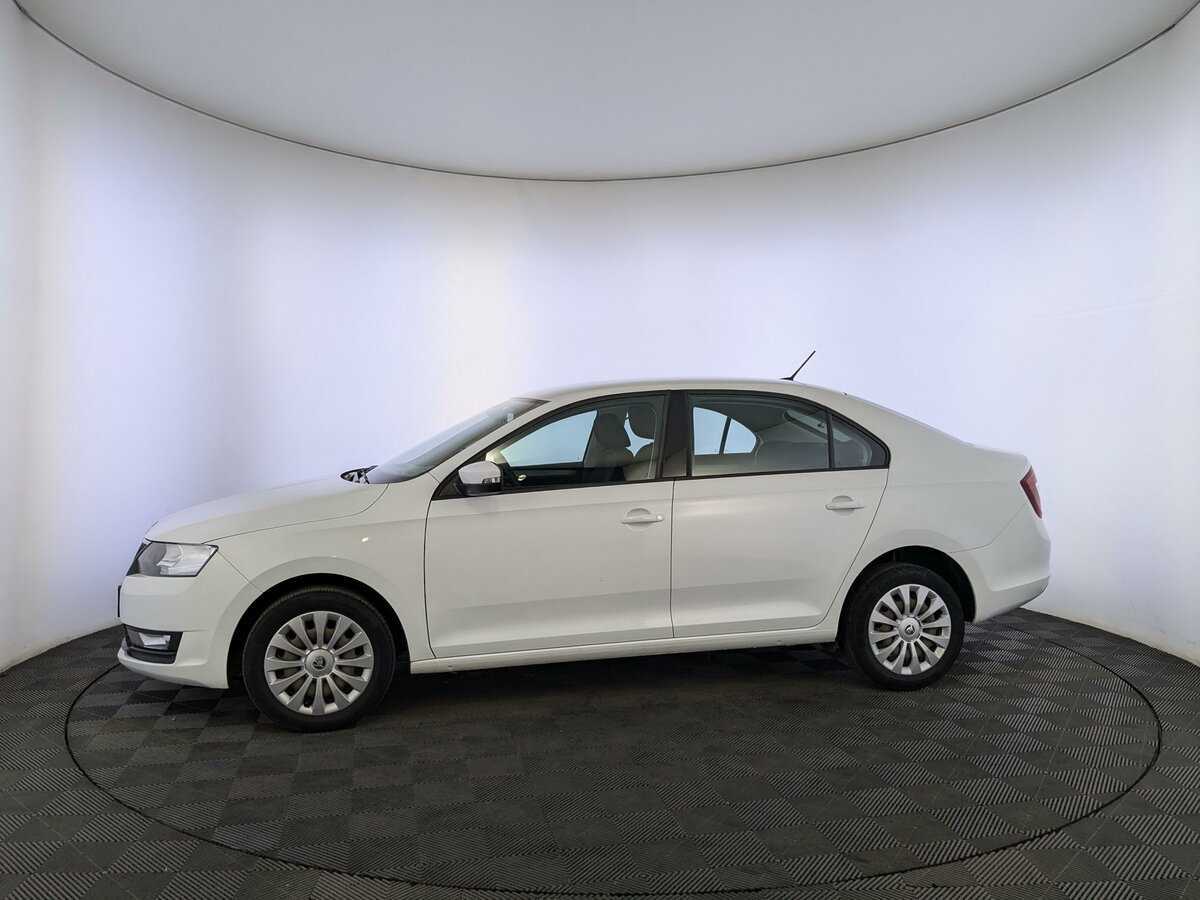 Купить Skoda Rapid с пробегом. Фото: #7