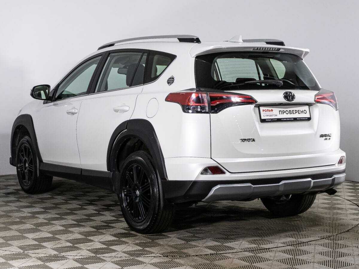 Купить Toyota RAV4 с пробегом. Фото: #6