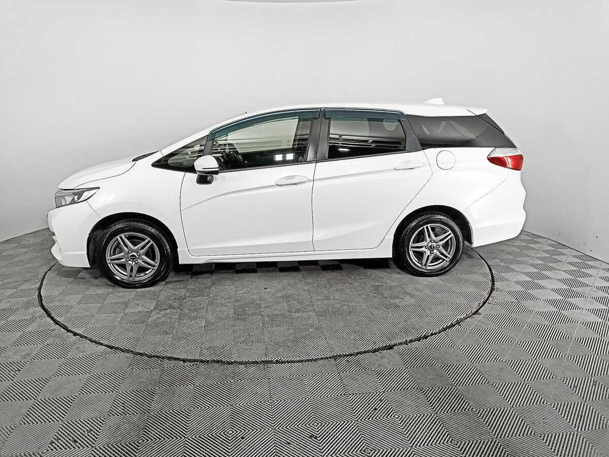 Купить Honda Shuttle с пробегом. Фото: #7