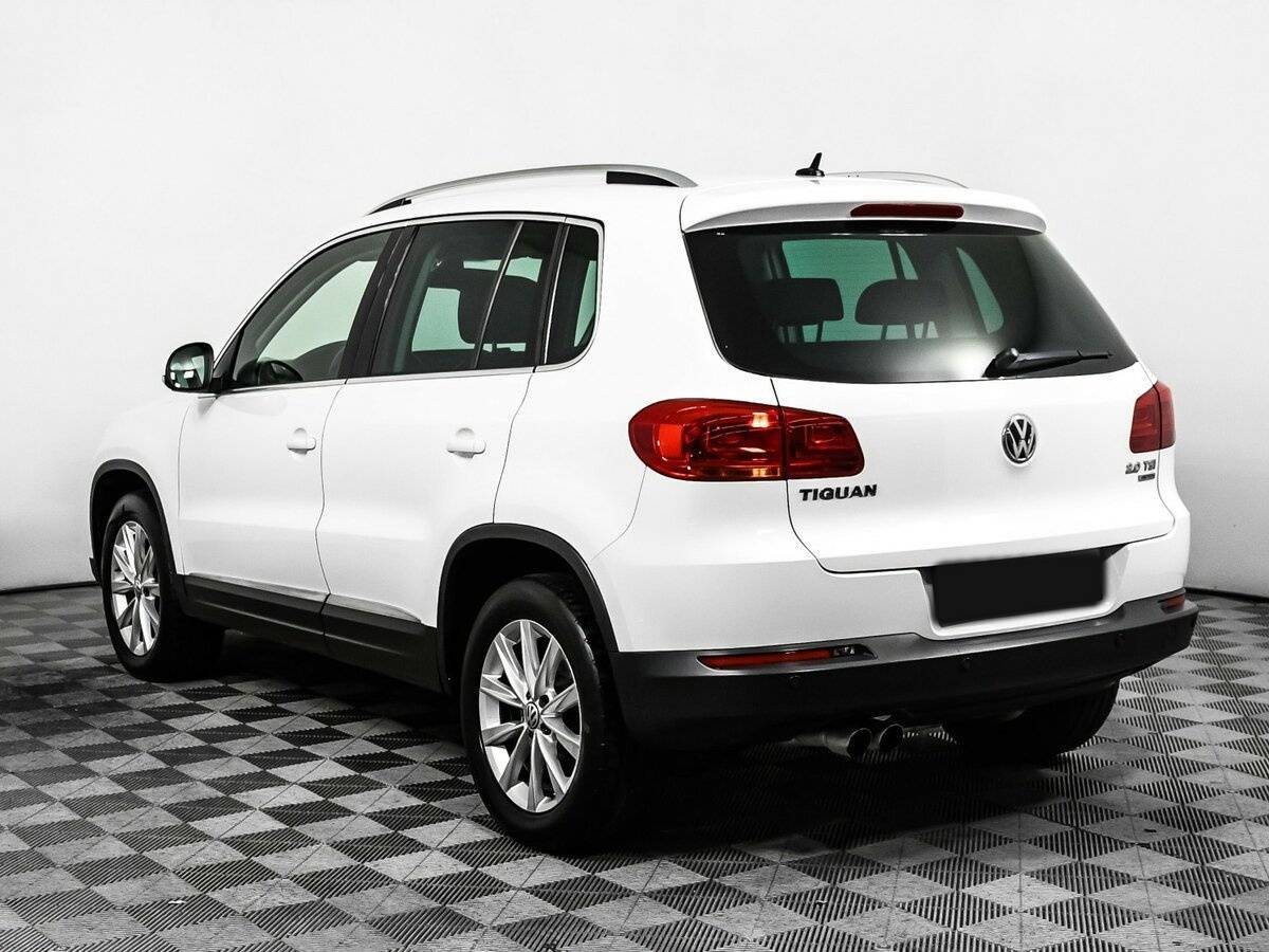 Купить Volkswagen Tiguan с пробегом. Фото: #6