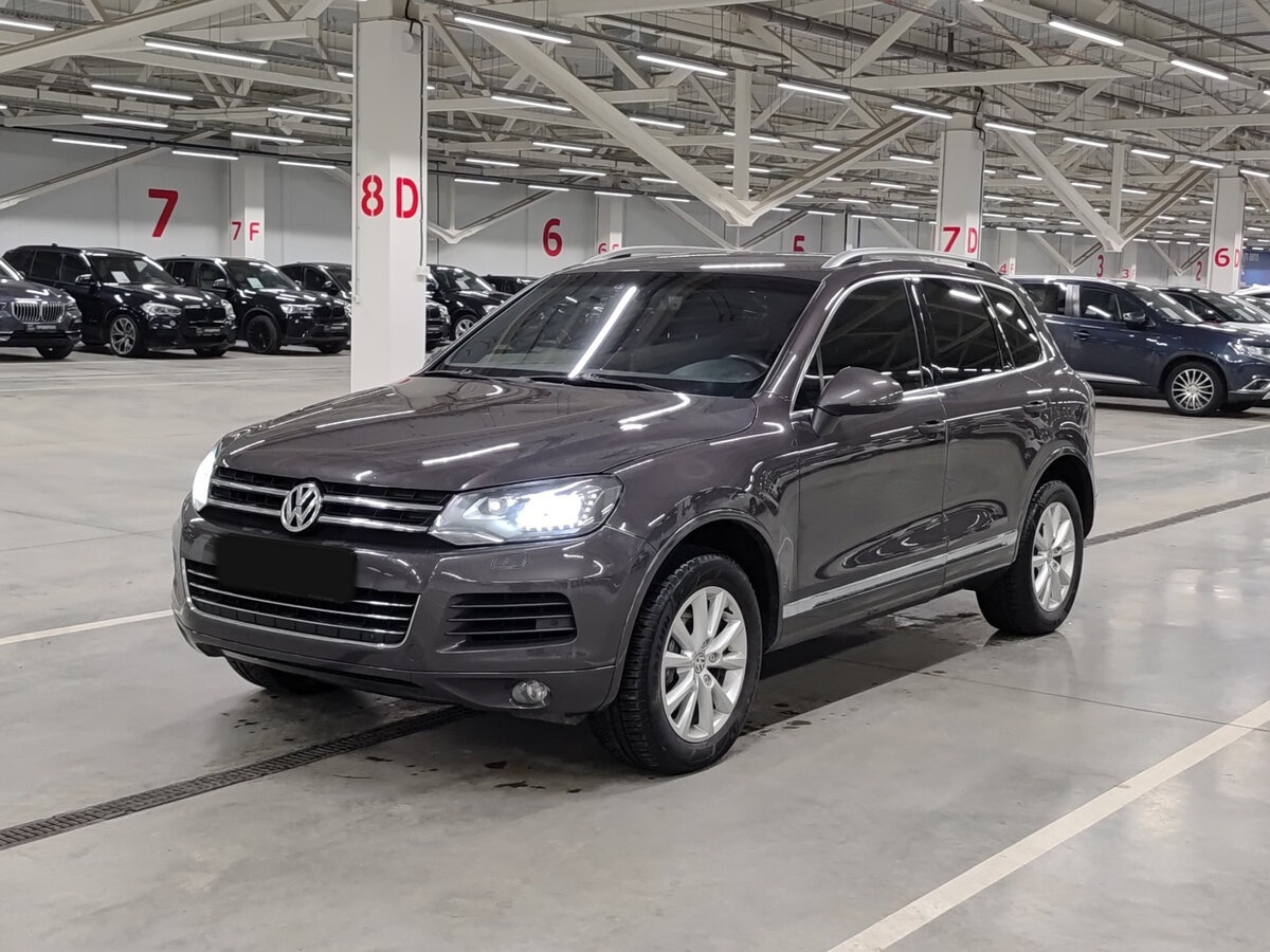 Купить Volkswagen Touareg с пробегом. Фото: #0