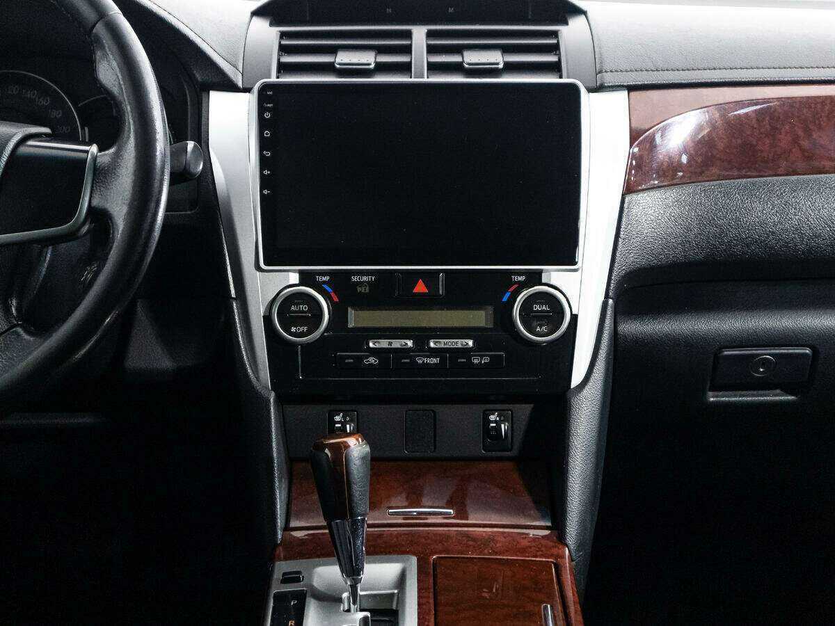 Купить Toyota Camry с пробегом. Фото: #13