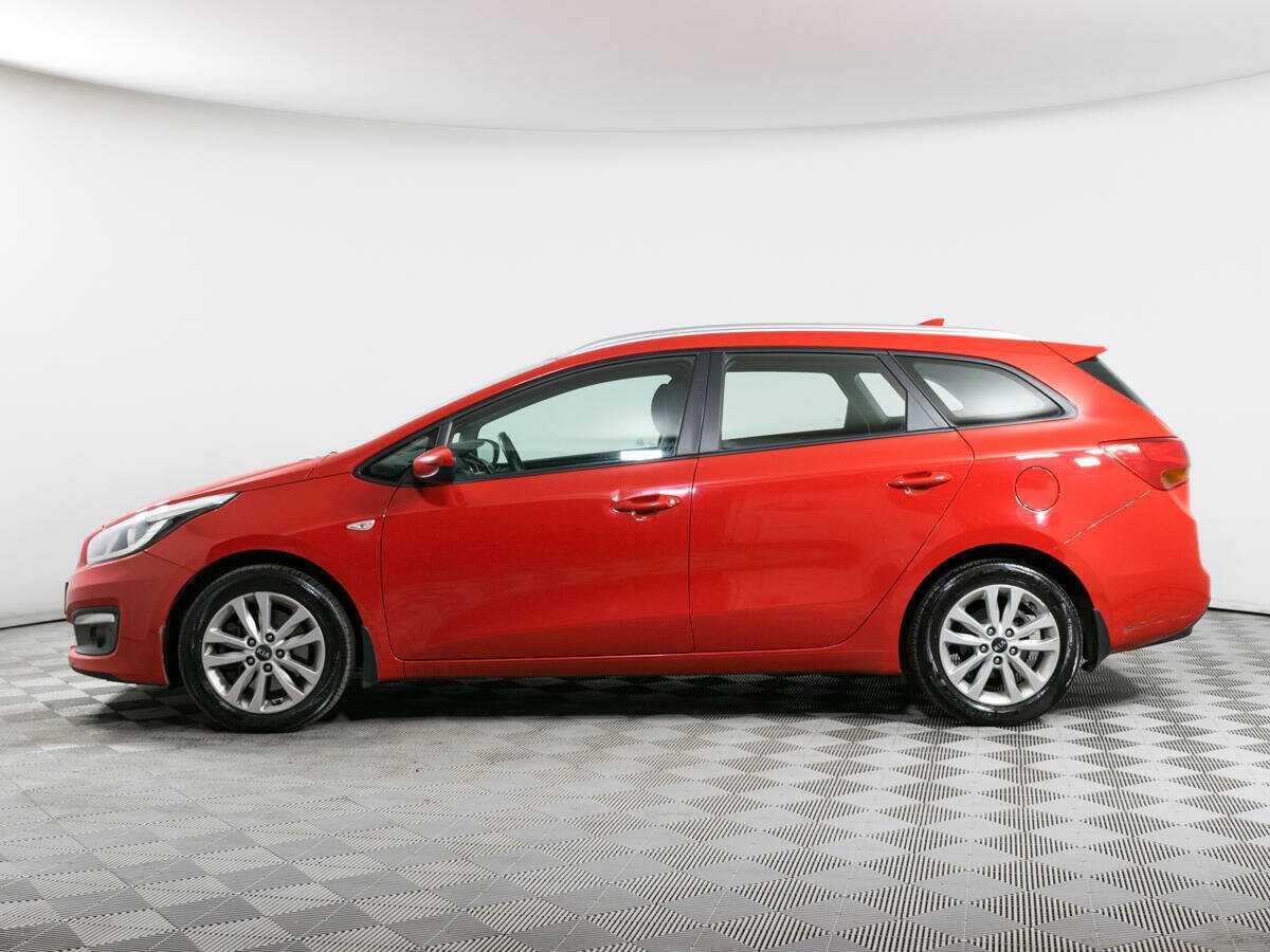 Купить Kia Ceed с пробегом. Фото: #7