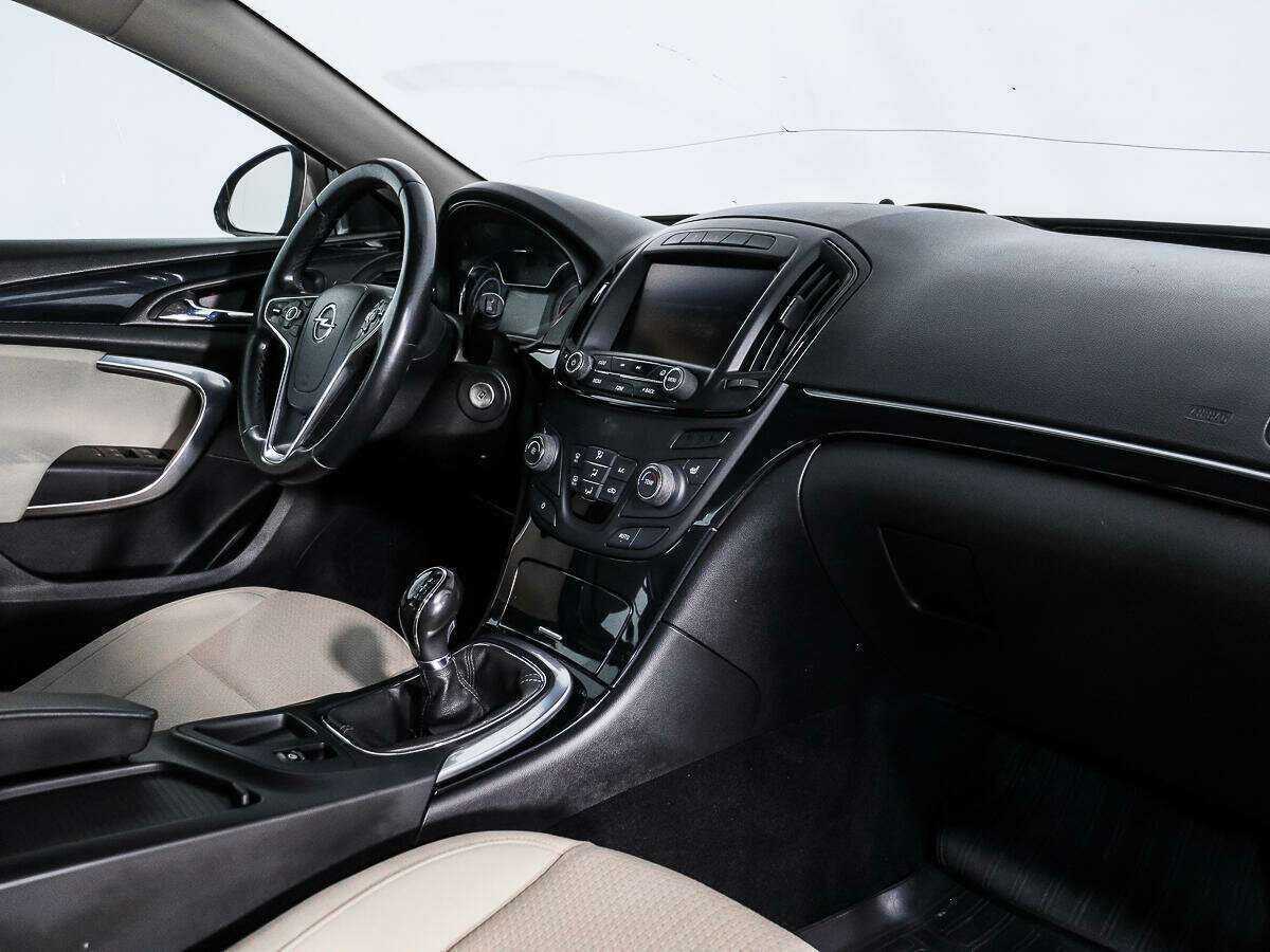 Купить Opel Insignia с пробегом. Фото: #11