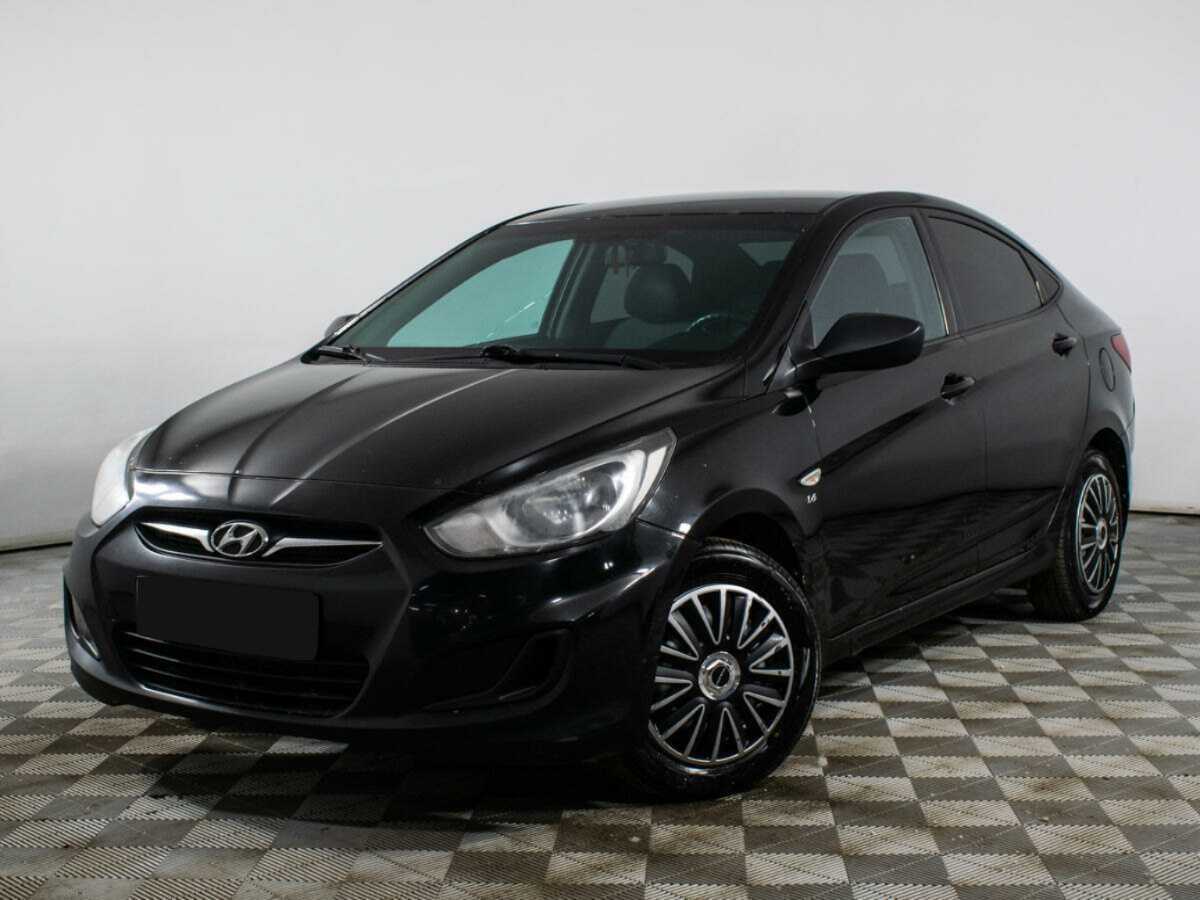 Купить Hyundai Solaris с пробегом. Фото: #0