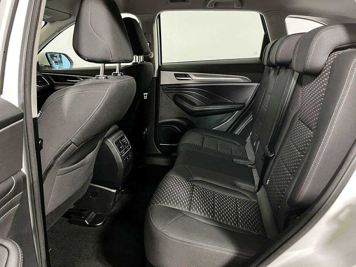 Купить Haval F7 с пробегом. Фото: #9