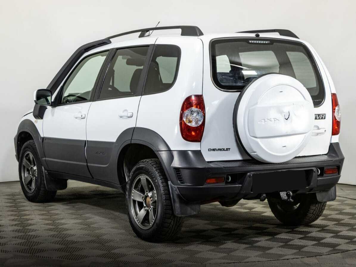 Купить Chevrolet Niva с пробегом. Фото: #6