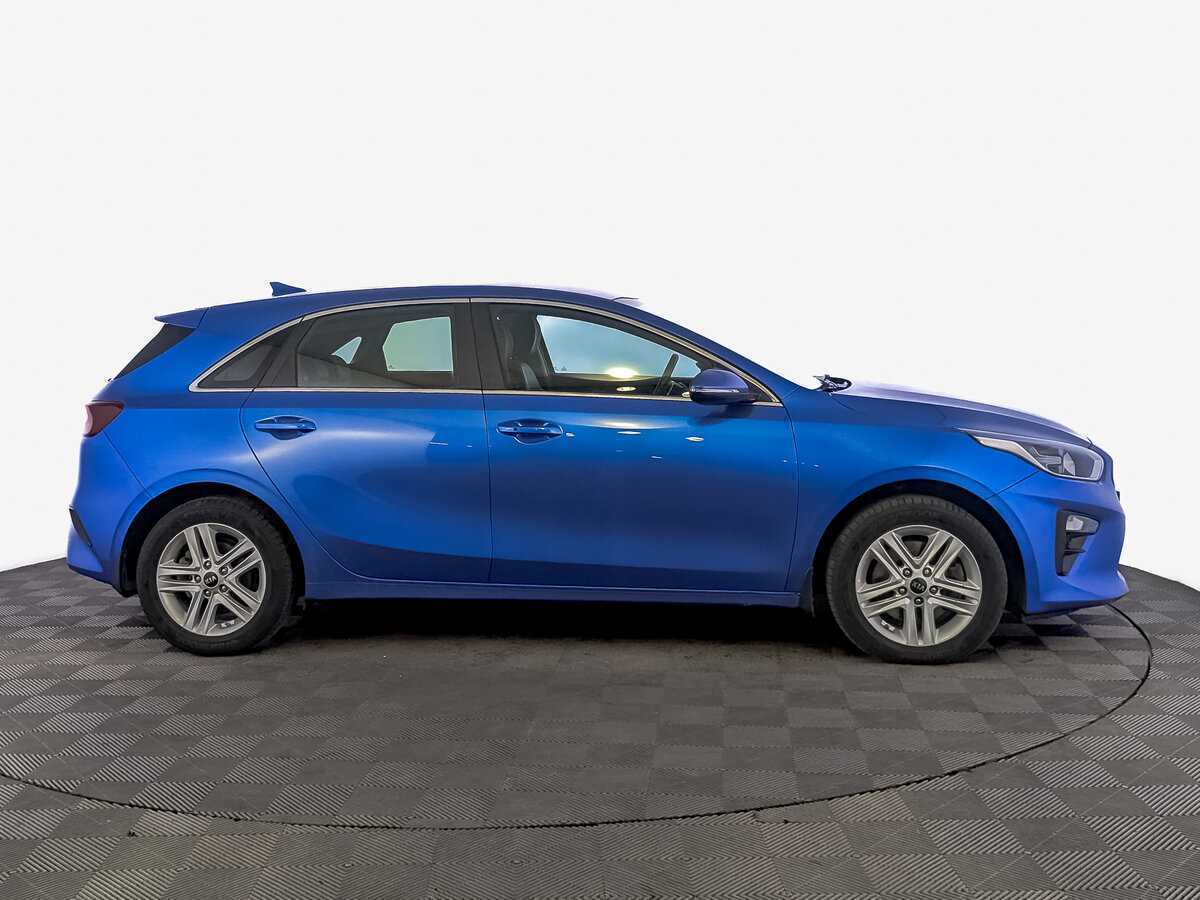Купить Kia Ceed с пробегом. Фото: #3