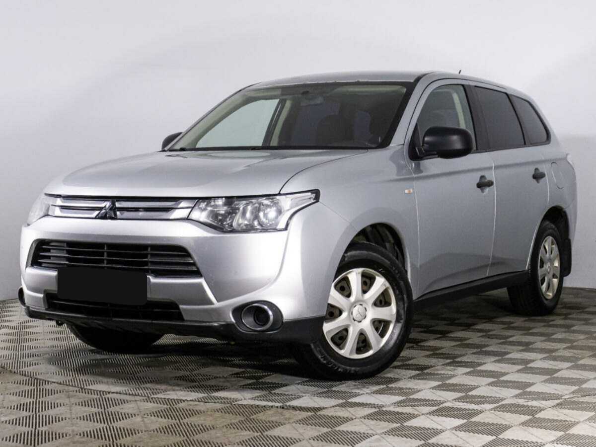 Купить Mitsubishi Outlander с пробегом. Посмотреть фото