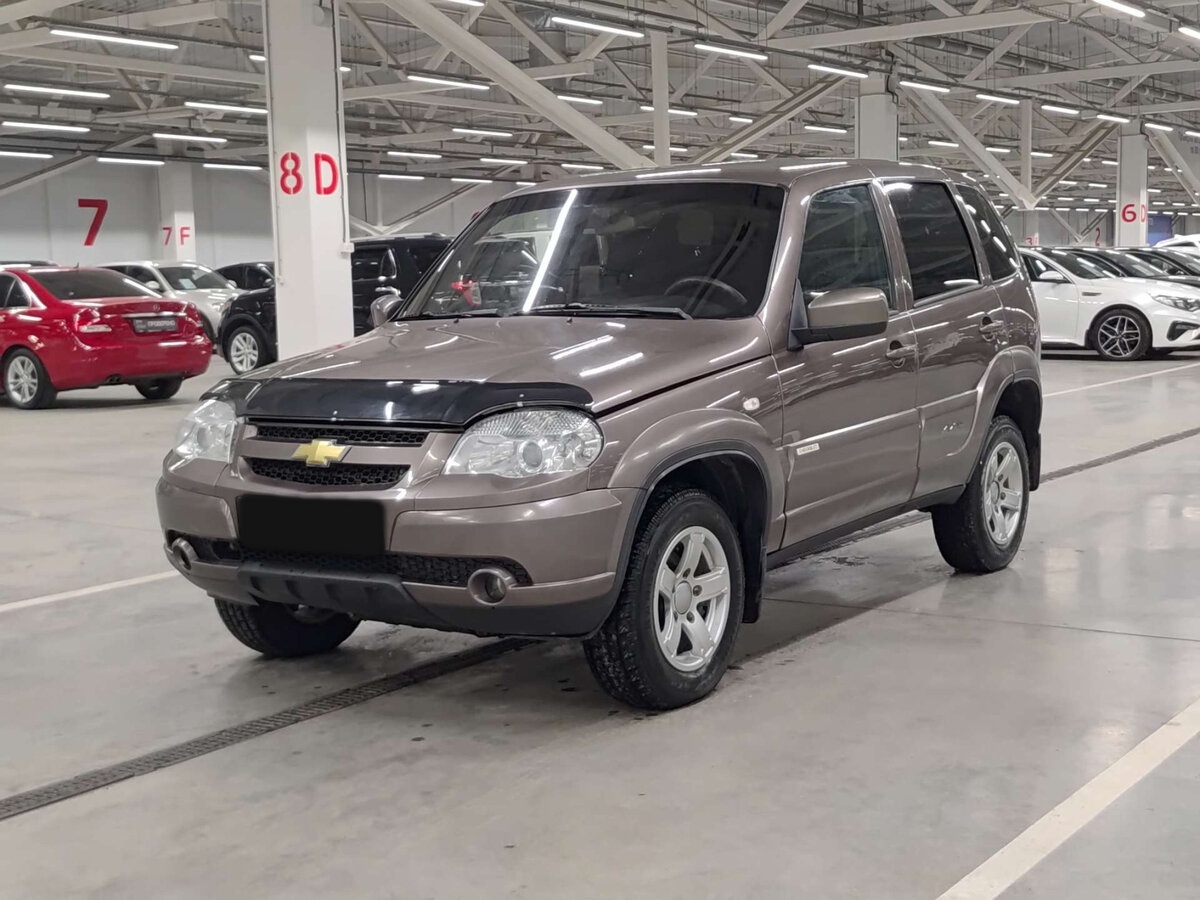 Купить Chevrolet Niva с пробегом. Фото: #0