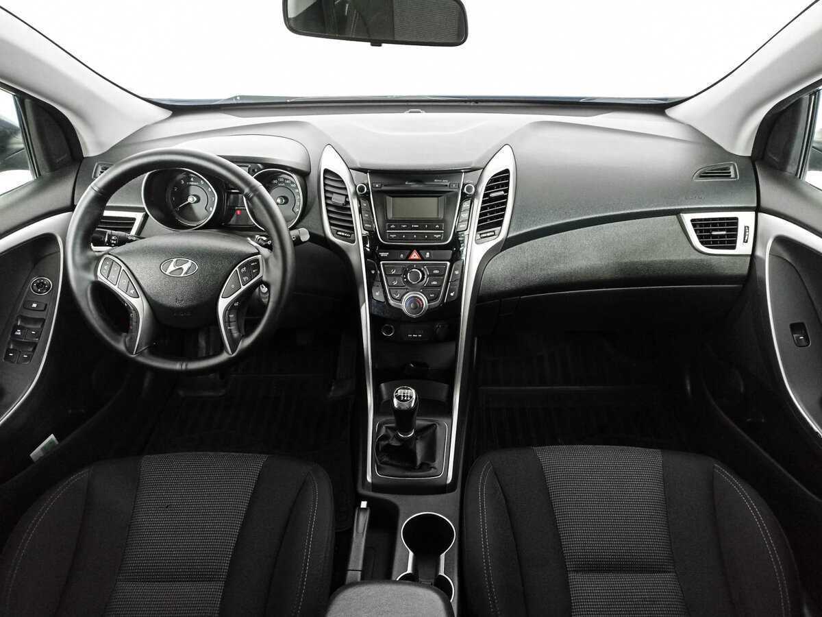 Купить Hyundai i30 с пробегом. Фото: #11