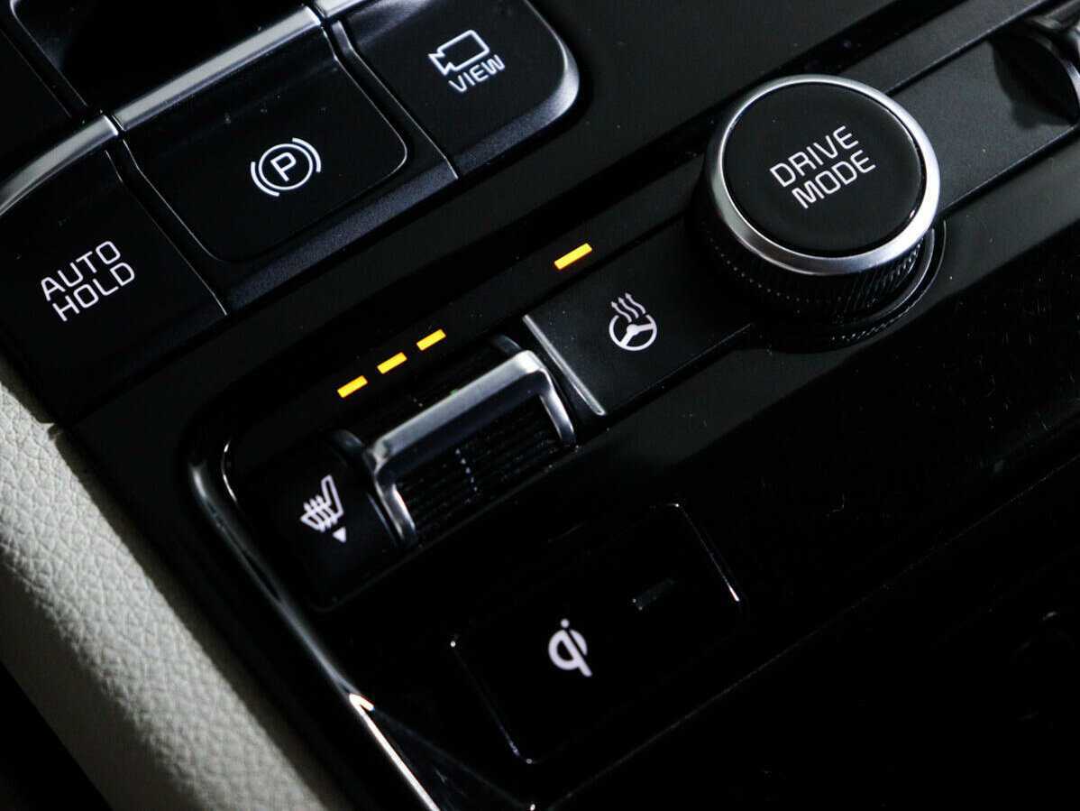 Купить Kia K5 с пробегом. Фото: #17