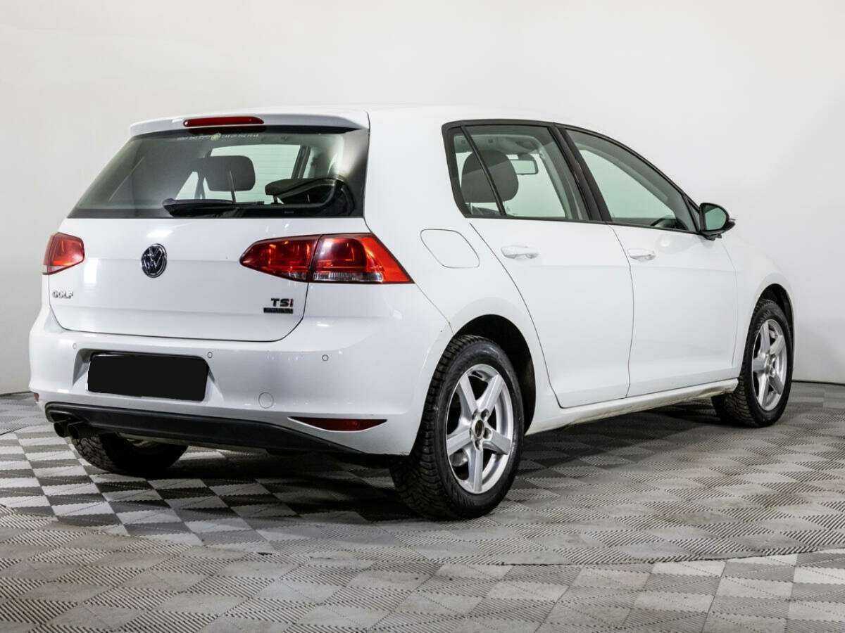 Купить Volkswagen Golf с пробегом. Фото: #4