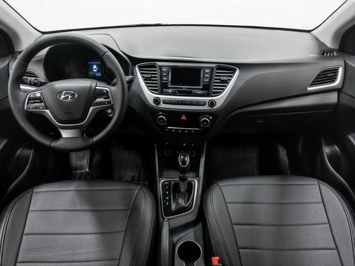 Купить Hyundai Solaris с пробегом. Фото: #10