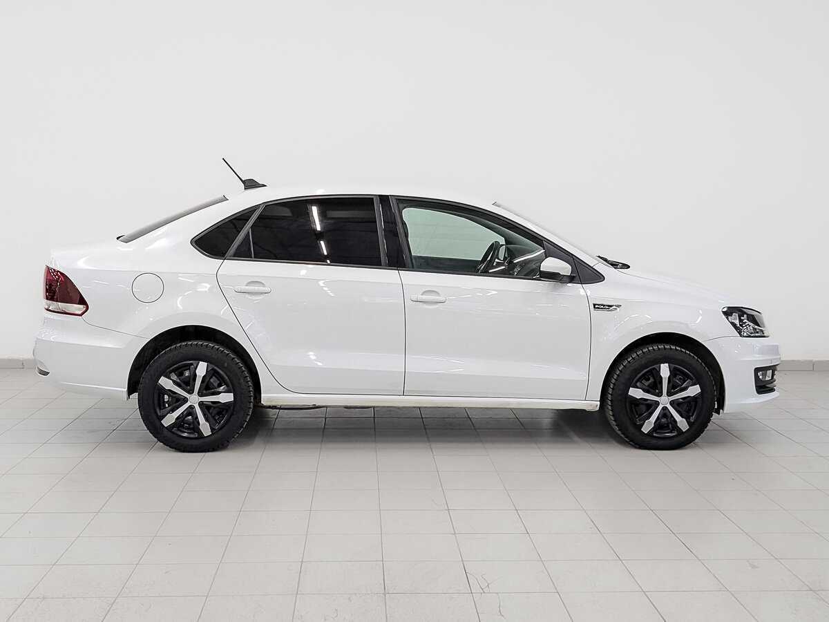 Купить Volkswagen Polo с пробегом. Фото: #3